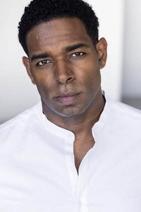 الممثل Ali Amin Carter