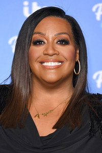 الممثل Alison Hammond