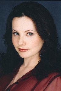 الممثل Alyson Court
