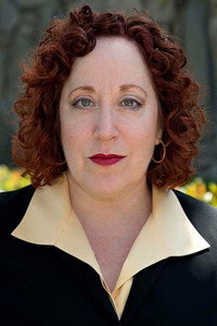 الممثل Amy Tolsky