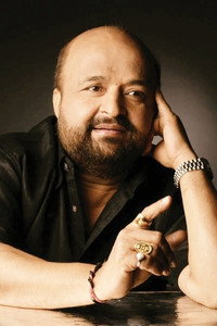 الممثل Anjaan