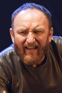 الممثل Antony Byrne