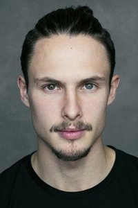 الممثل Arnas Fedaravicius