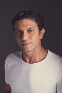 الممثل Asser Yassin