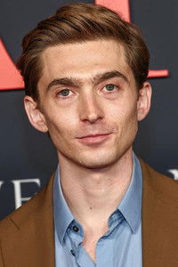 الممثل Austin Abrams