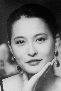 الممثل Aya Takanashi
