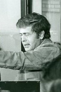 المخرج Barry Shear