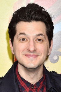 الممثل Ben Schwartz