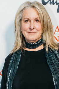 المخرج Betty Thomas