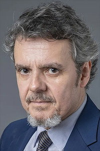 الممثل Cássio Gabus Mendes