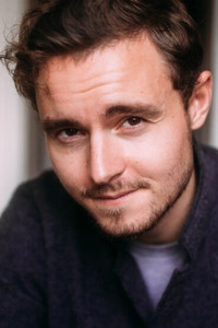 الممثل Callan McAuliffe