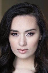 الممثل Cara Gee