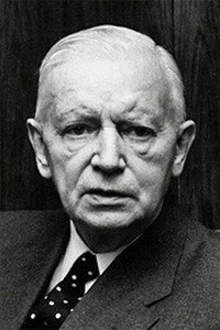 المخرج Carl Theodor Dreyer