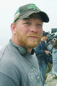 المخرج Christopher Ray