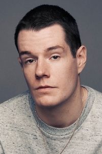 الممثل Connor Swindells