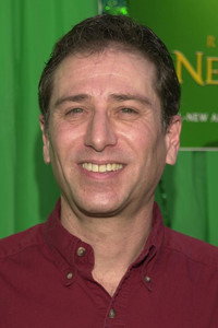 الممثل Corey Burton