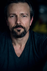 الممثل Craig Hall
