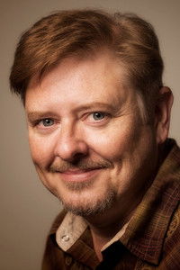 الممثل Dave Foley