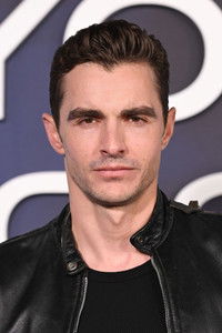 الممثل Dave Franco