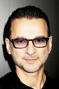 الممثل Dave Gahan