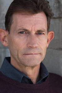 الممثل David Bromley