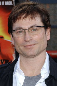 المخرج David McNally