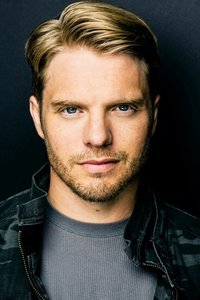 الممثل David Paetkau
