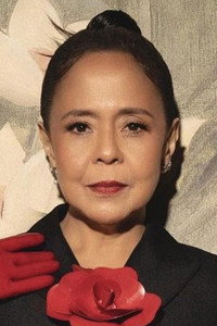 الممثل Dolly De Leon