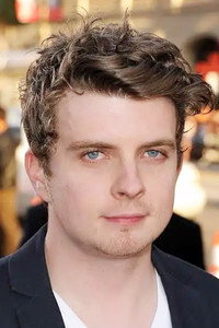 الممثل Erik Knudsen