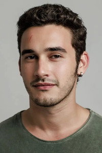 الممثل Filipe Bragança