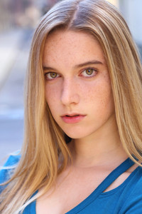 الممثل Gianna Gagliardi