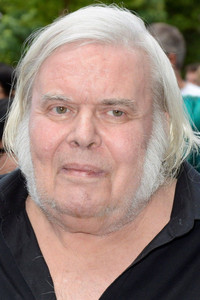الممثل H.R. Giger