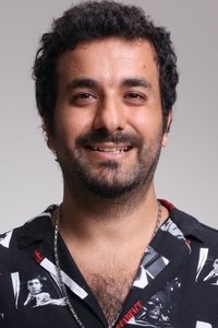 الممثل Hasan Can Kaya
