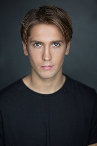 الممثل Jamie Bacon