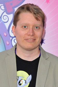 المخرج Jayson Thiessen