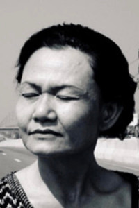 الممثل Jenjira Pongpas