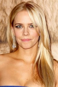 الممثل Jessica Barth