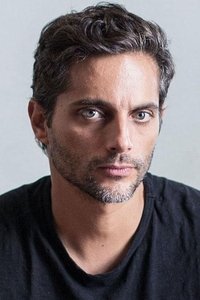 الممثل Joaquin Furriel