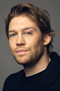الممثل Joe Alwyn