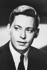 الممثل John Kerr