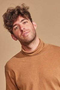 المخرج Jonah Feingold