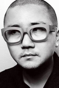 المخرج Jong-Yeol Baek