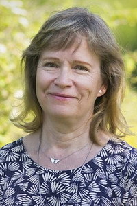 الممثل Kaija Pakarinen