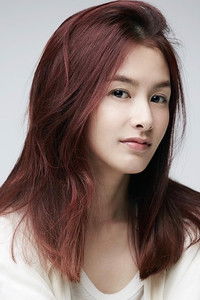 الممثل Kang Hye-jeong