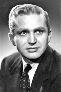 الممثل Karl Swenson