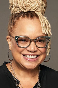 المخرج Kasi Lemmons