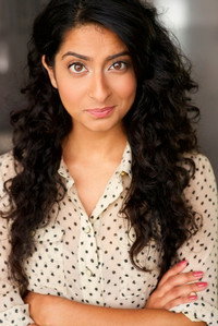 الممثل Kausar Mohammed