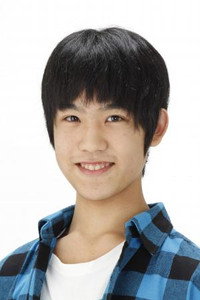 الممثل Kazato Tomizawa