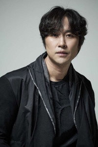 الممثل Kim Tae-Han