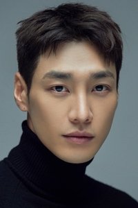 الممثل Kim Young-kwang